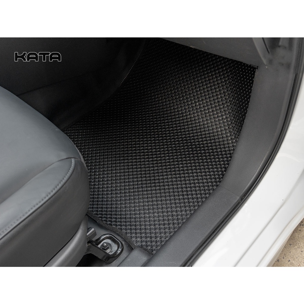 Thảm lót ô tô KATA cho xe Mitsubishi Xpander  - Khít với sàn, Chống trơn, Không mùi, Không ẩm mốc