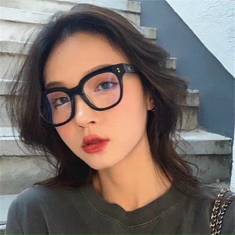 Kính vuông 2 chấm hot teen
