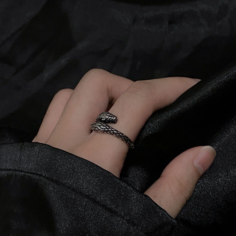 Nhẫn đeo ngón tay họa tiết da rắn thời trang cá tính
