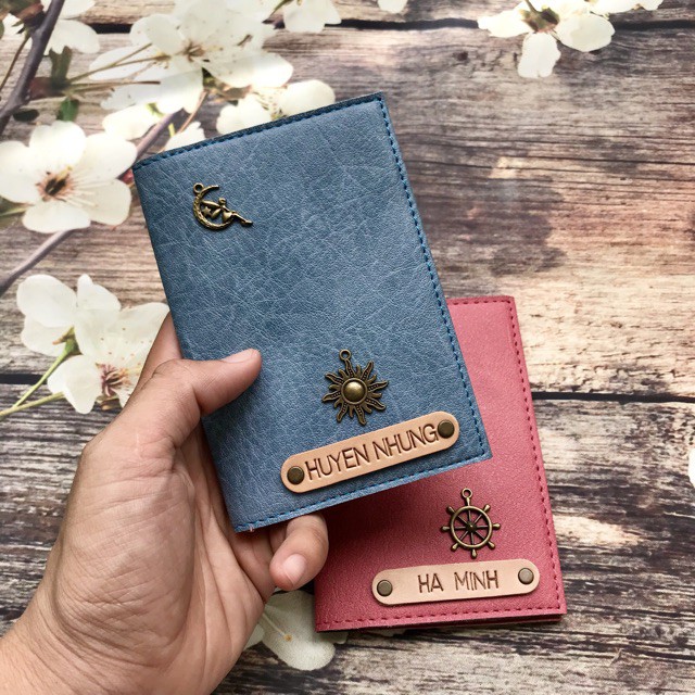 [Hot] Bóp da đựng passport khắc tên theo yêu cầu