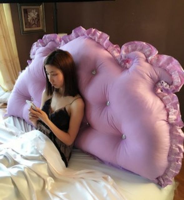 GỐI DỰA ĐẦU GIƯỜNG CÔNG CHÚA HOT TREND 2020