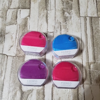 Máy rửa mặt Foreo Luna Play Plus