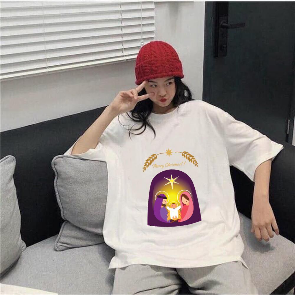 ÁO THUN AOMIVN Thiên Chúa Giêsu Kokeshis Nativity Scene Merry Christmas TAY LỠ  PHÔNG IN AOMI