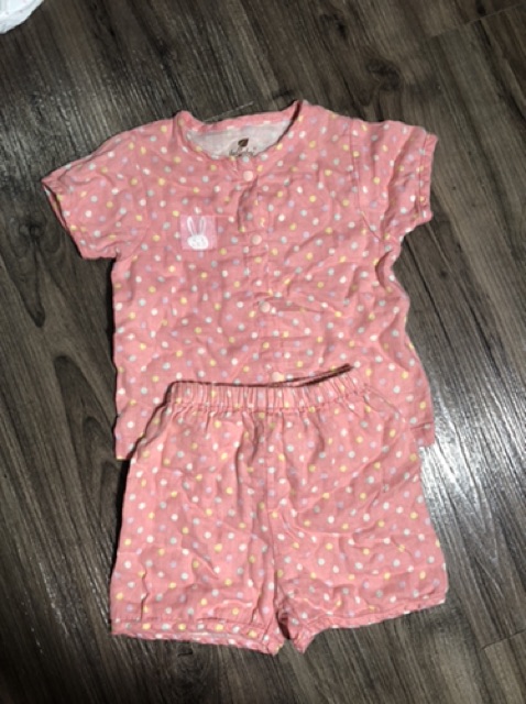 Thanh lý bộ Lullaby, Nous cho bé