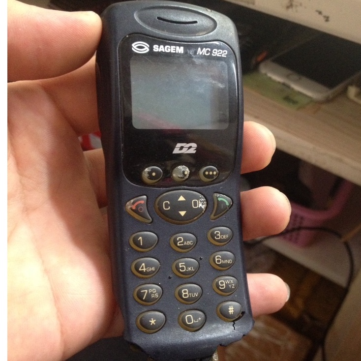 Xác SAGEM MC992 k pin,k sườn sau,k nắp , bán xác cho ae nào thíc ngâm cứu, của ngon vật lạ,làm j làm