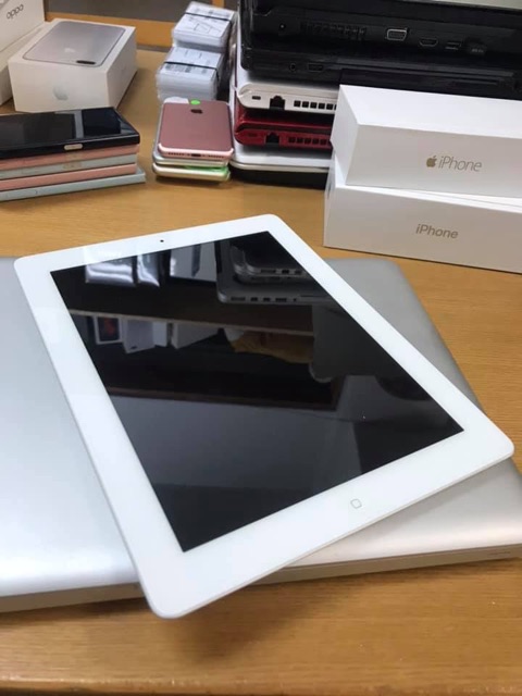 Máy tính bảng ipad 4 3G/4G + Wifi Trắng + Đen.New98-99% zin100% | BigBuy360 - bigbuy360.vn