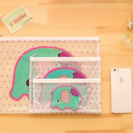 Túi đựng hồ sơ trong suốt in họa tiết hoạt hình dễ thương có khóa kéo tiện dụng | BigBuy360 - bigbuy360.vn