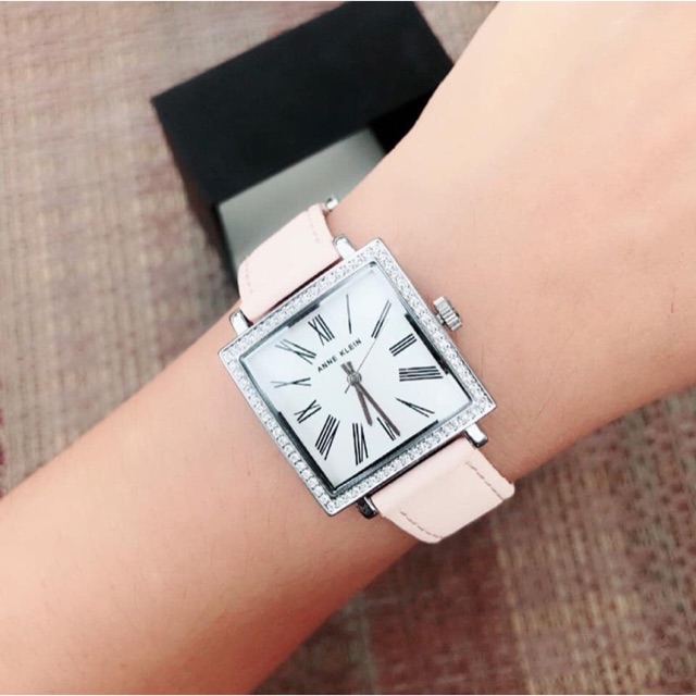 Đồng hồ Nữ mặt vuông Anne 32mm dây da