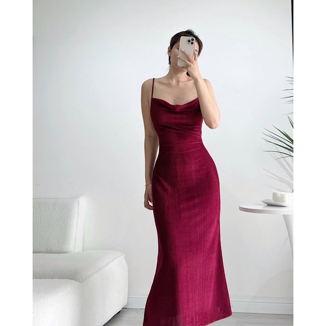 Đầm Body Maxi Nhung Cổ Đổ