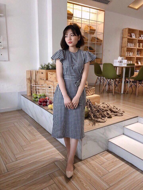 Đầm caro cánh tiên