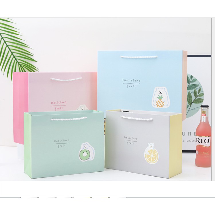Túi quà giấy đẹp,Túi đựng quà có dây xách cầm tay dùng trong sự kiện ,ngày lễ - SP005186