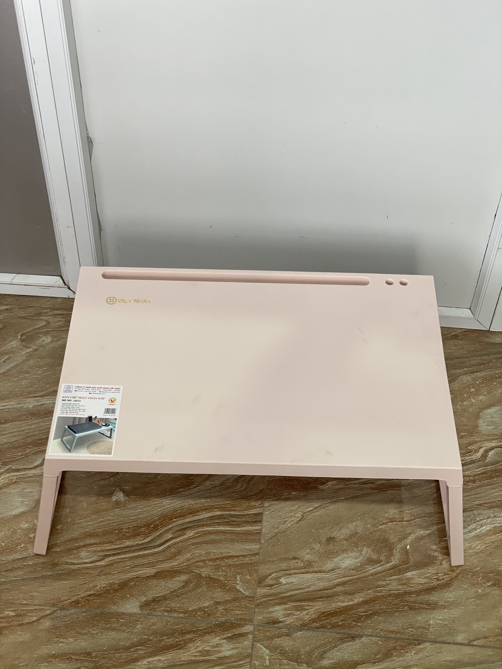 bàn gấp thông minh bằng nhựa,bàn gấp có khe cắm điện thoại có khe để ibap 1833 | BigBuy360 - bigbuy360.vn