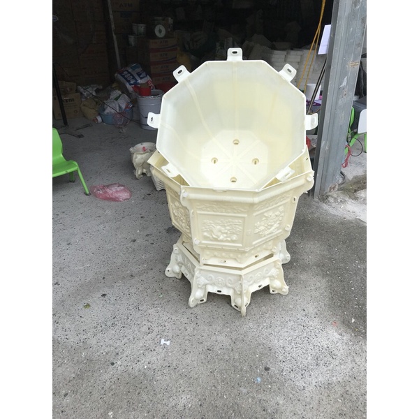 Khuôn Chậu bát giác 60 Rộng 60 cao 40 chân cao 17cm chất liệu nhựa abs
