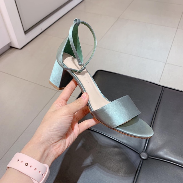 Giày sandal cnk dáng mới