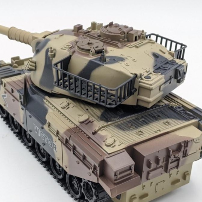 Xe tank tự di chuyển, bắn đạn