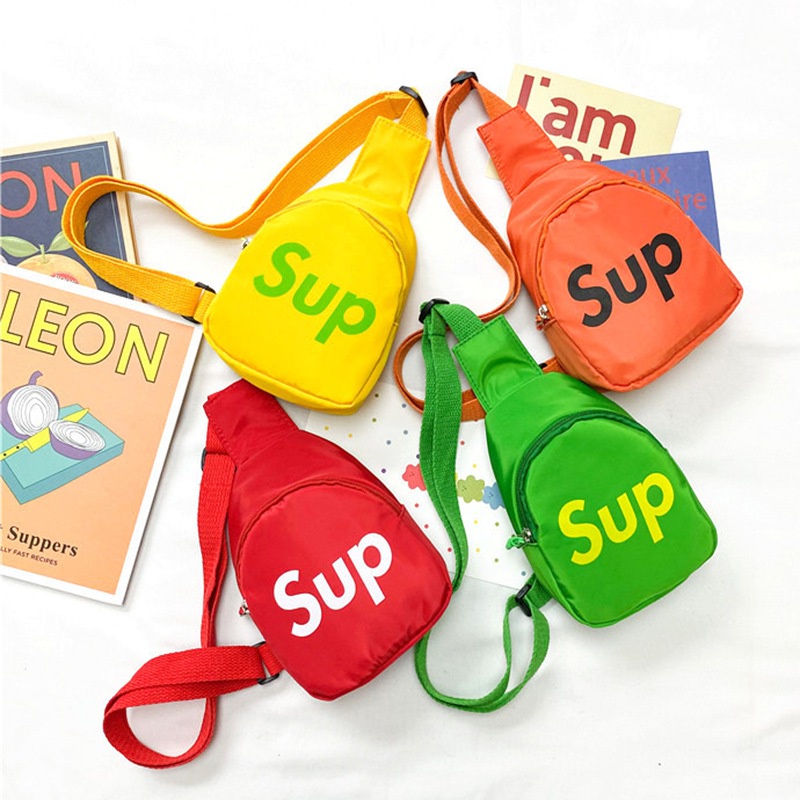 Túi đeo chéo siêu nhẹ màu sắc kẹo ngọt phong cách phương tây cho bé