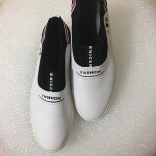 Giầy thể thao nam slipon