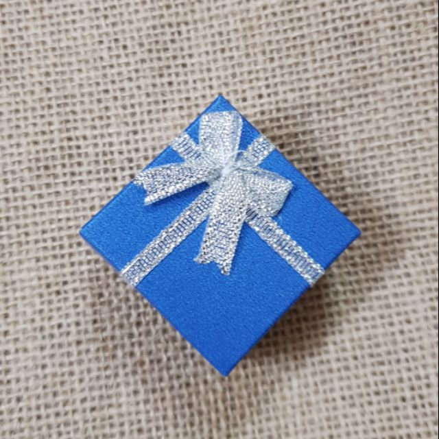 Hộp đựng trang sức 4*4cm
