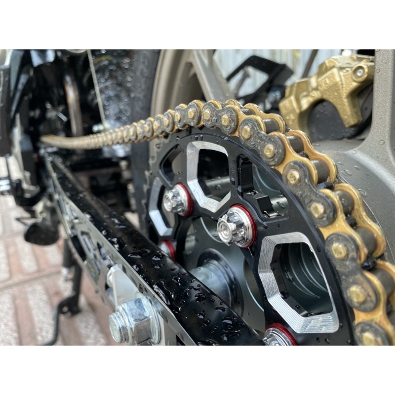 Bộ nhông recto sên RK dĩa nhôm 7075 cho Ex150