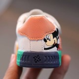 Giày thể thao cho bé