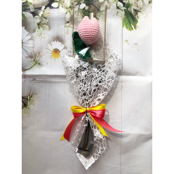 Hoa len tulip handmade