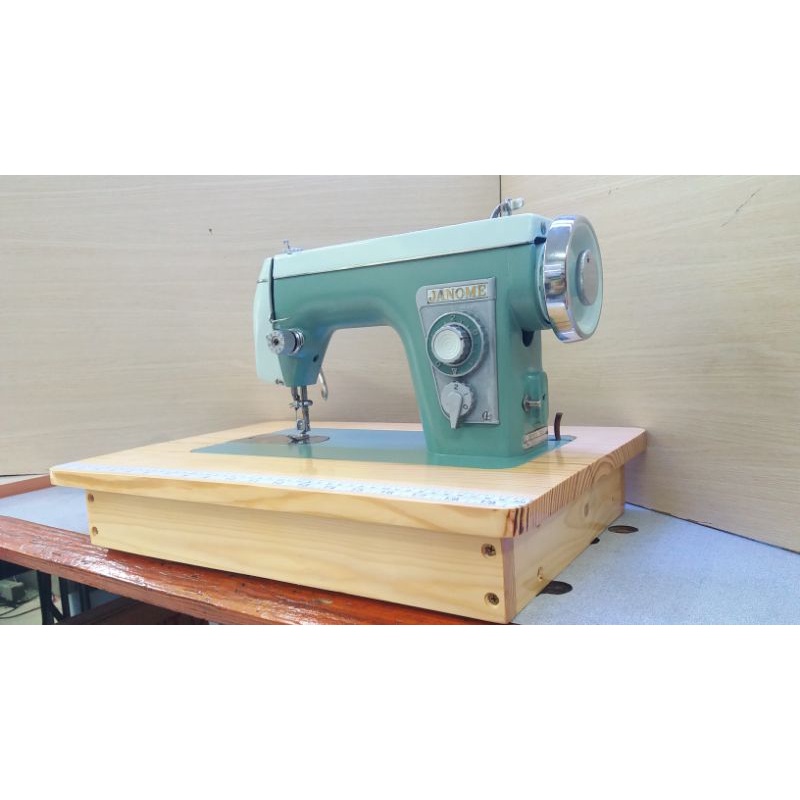 Máy may janome sắc gia đình xưa mới 90%