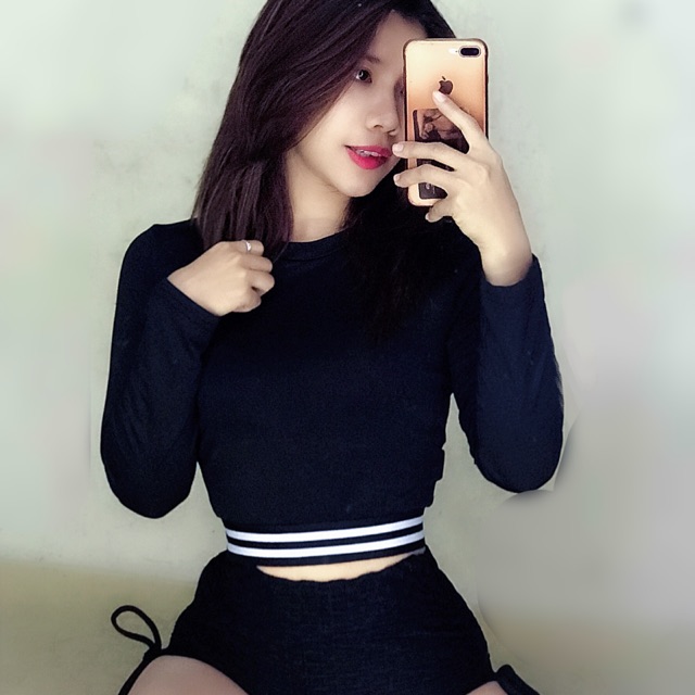 áo dàu tay kết hợp 2 kiểu. chất kiệu thun poly mát thấm hút mồ hôi, kiểu dang khoẻ khoắn sexy . habgf có sẵn tại shop ..