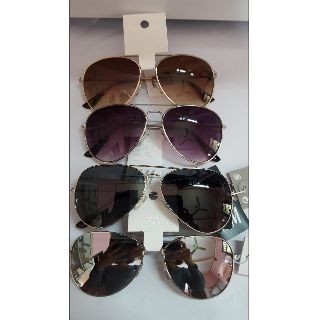 Kính h&m auth