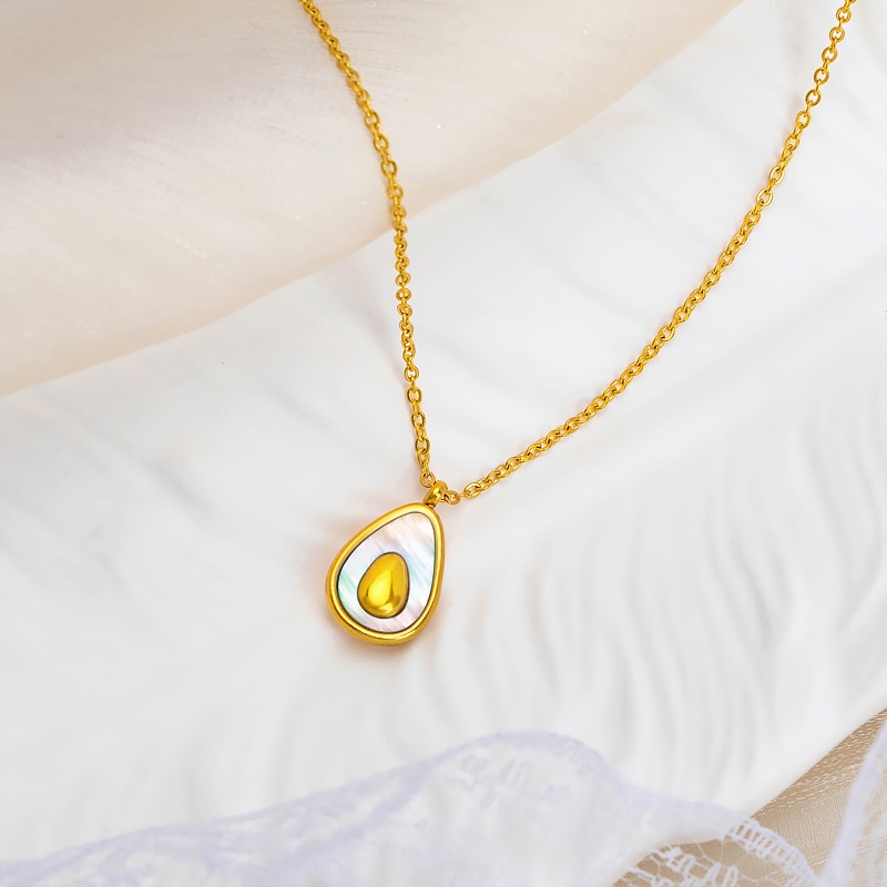 Dây Chuyền Thép Titan Mạ Vàng 18K Phối Mặt Hình Quả Bơ Vỏ Sò Thời Trang