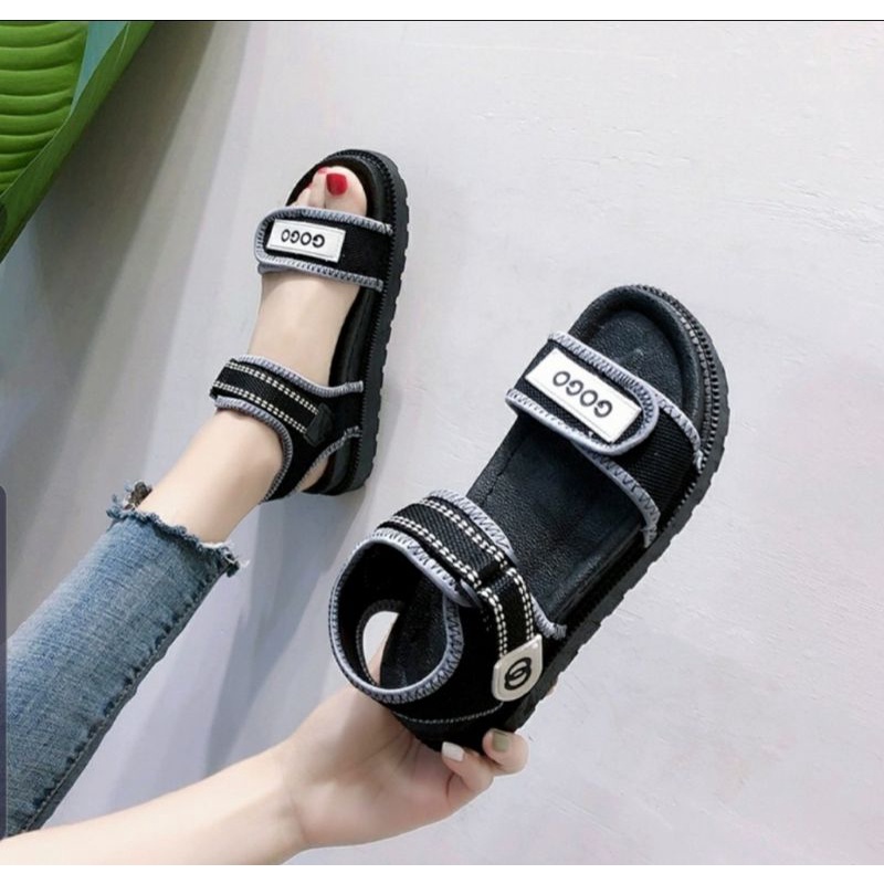 Sandal học sinh nữ quai ngang chữ gogo mã HV15