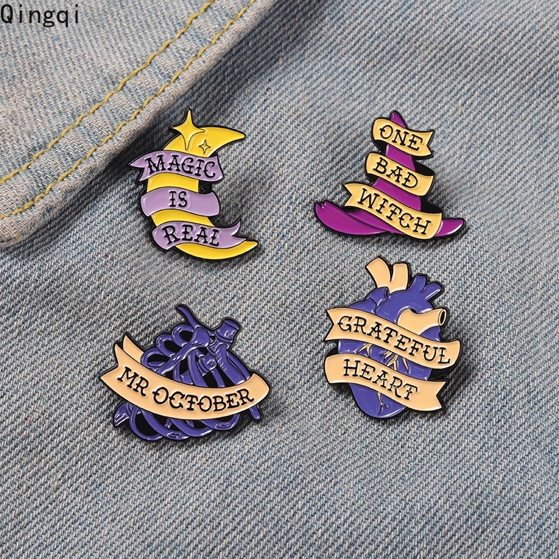 Ghim cài áo Miss Zoe họa tiết chủ đề phù thủy dễ thương