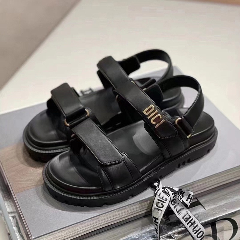 Sandal da đế bằng Di.or x Mc.Qu.een