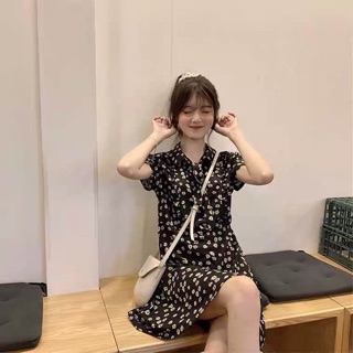 Váy đen hoa cúc nơ cổ HuynA