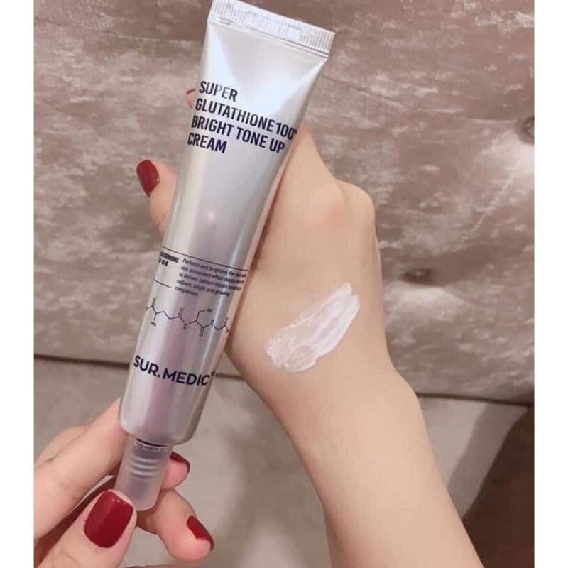 Kem dưỡng da nâng tone Sur.Medic 40ml