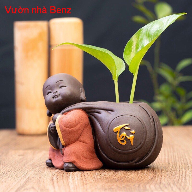 Chậu chú tiểu chữ PHÚC ôm bình + CÓ QUÀ TẶNG KÈM, BAO RẺ