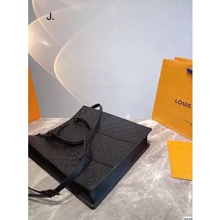 LOUIS VUITTON Túi Đeo Vai Thể Thao In Logo LV Sang Trọng Thời Trang Cho Nữ