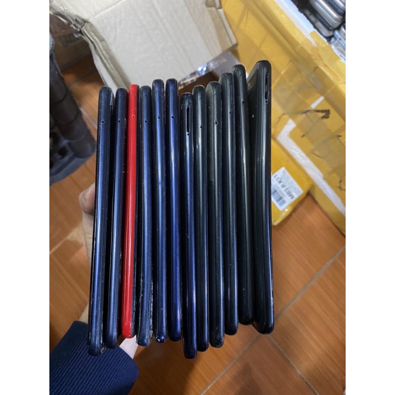 xác điện thoại samsung a20 vỡ màn