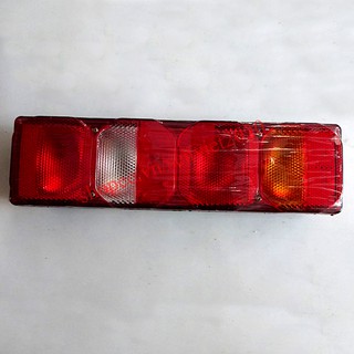 Đèn Hậu Howo A7 375 420 Sitrak 440