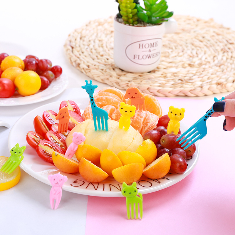 Set 10 Nĩa Trái Cây Hình Động Vật Kiểu Dáng Dễ Thương