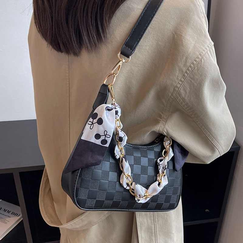 IELGY Túi Đeo Vai / Kẹp Nách Phối Dây Xích Thời Trang Dành Cho Nữ