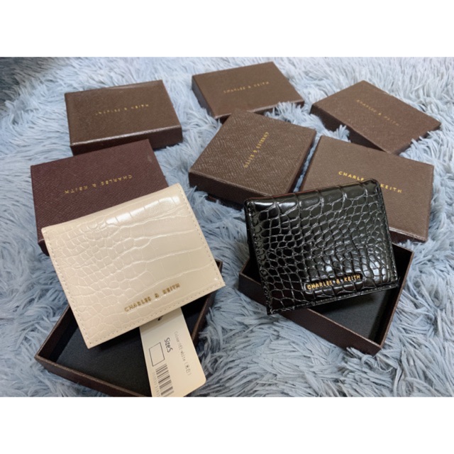 Ví cnk tuồn fullbox