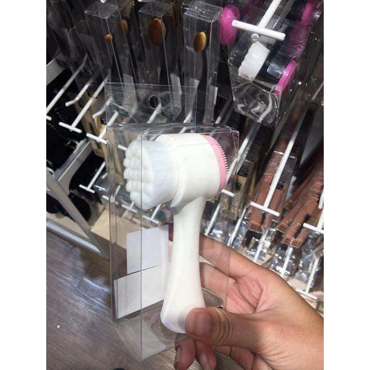 Cọ rửa mặt cầm tay