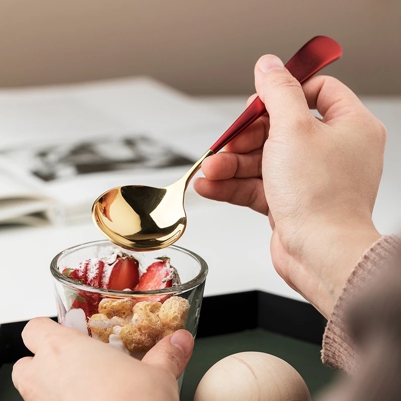 Muỗng Đầu Tròn Bằng Thép Không Gỉ Nhiều Màu Sắc Dùng Cho Nhà Bếp