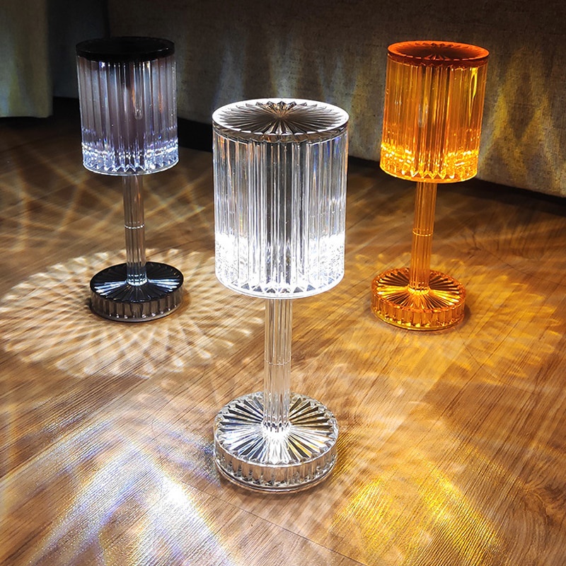 Đèn Ngủ Để Bàn Sạc Usb Đính Đá Pha Lê Sang Trọng