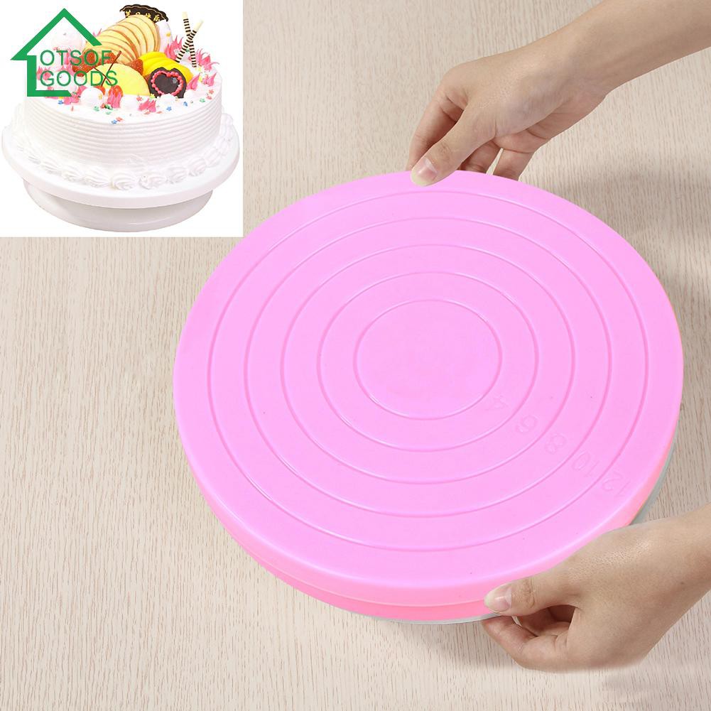 Bàn xoay trang trí bánh kem