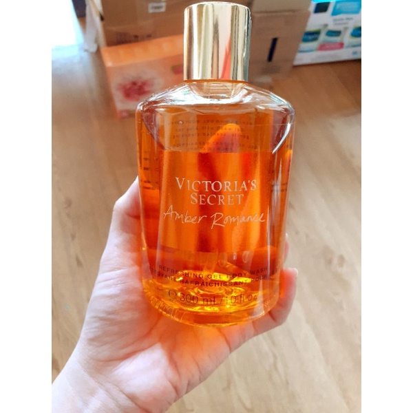 Sữa Tắm Victoria's Secret Refreshing Amber Romance 300ml