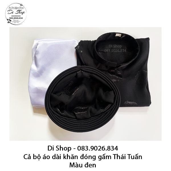 Quần trắng vải phi bóng mặc với áo dài khăn đóng truyền thống