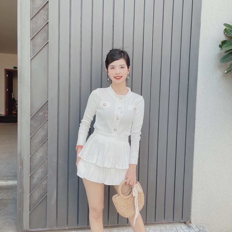 Áo Len Mongtoghi Nữ dài Tay Cổ Tròn Cúc Dọc Vàng Basic Chuẩn Hàng Quảng Châu
