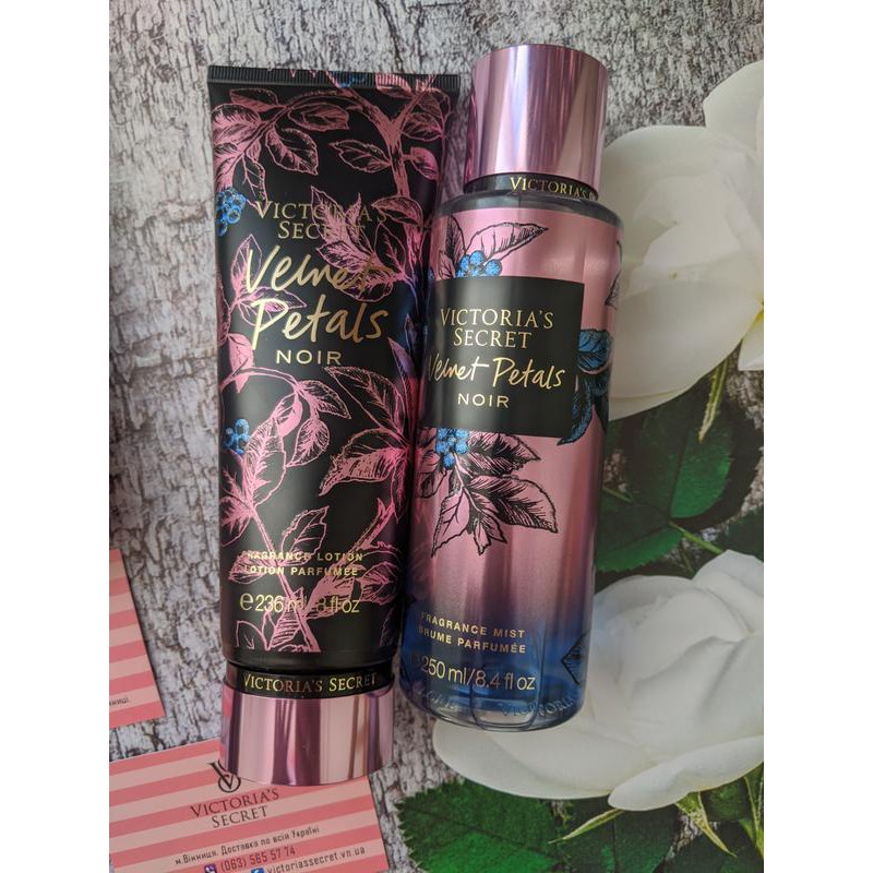 Mẫu thử xịt thơm Body Mist Victoria's Secret-  Velvet Petals Noir 250ml (HÀNG CÓ SẴN)