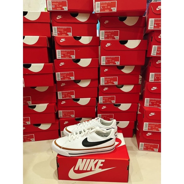 Giày Nike court legacy